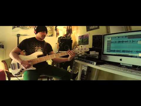 Shuffler - QMR slap bass line