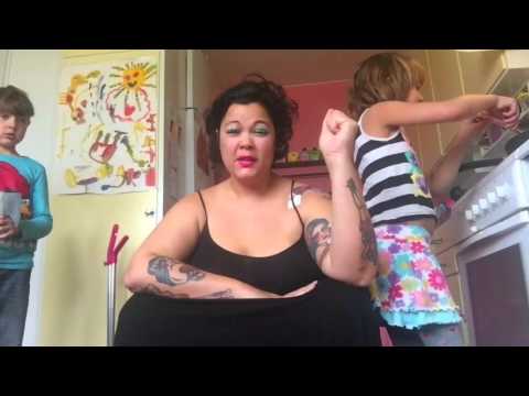 Hysterisk video thumbnail