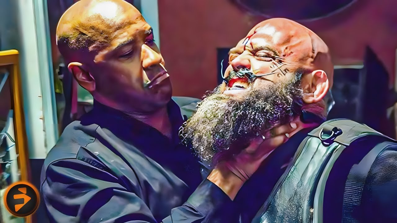 Agente Aposentado Da CIA Retorna Para Ensinar Aos Bandidos Uma Lição Que Eles Nunca Esquecerão