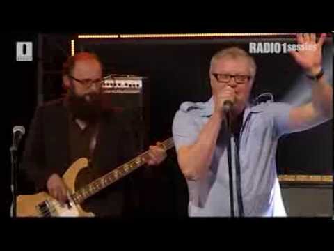 Dez Mona & Meuris - 'Omerta' (Radio 1 Sessies 2013)