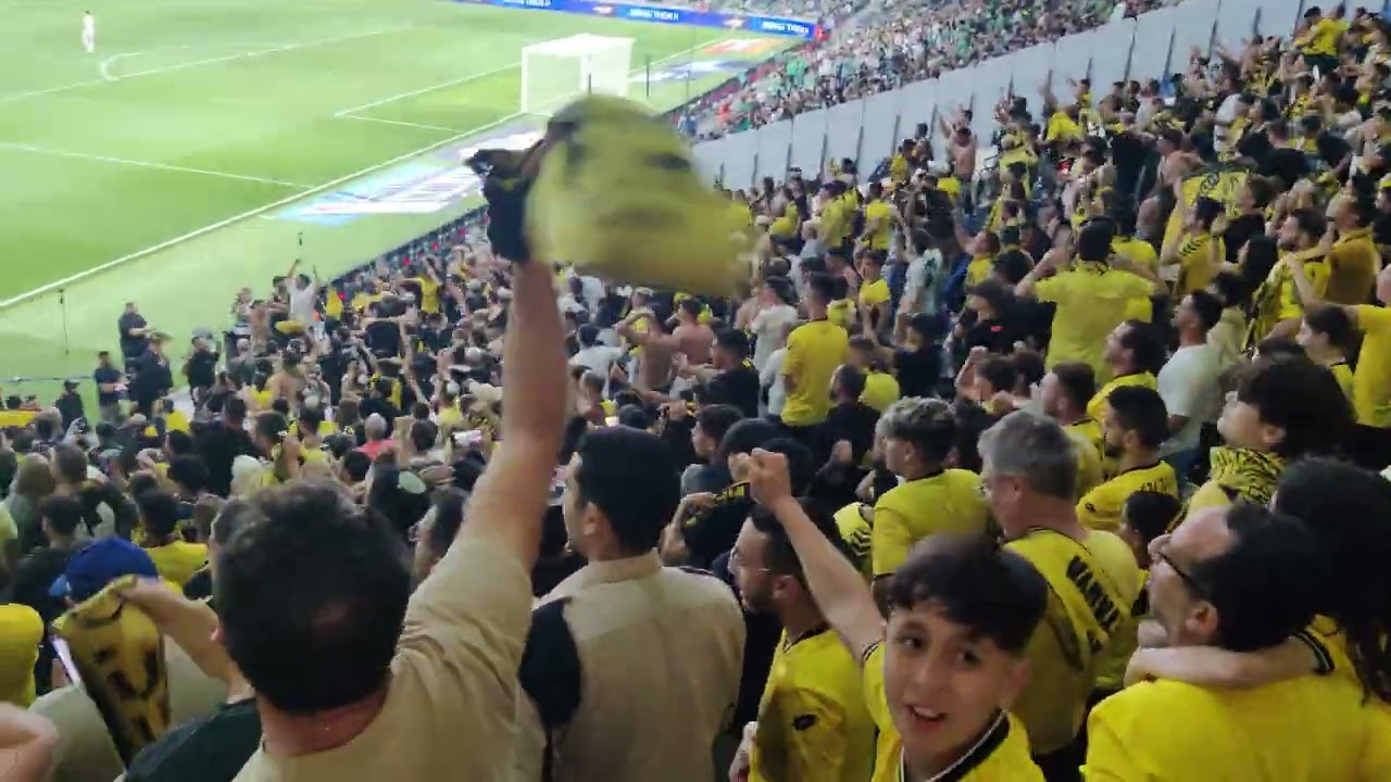 אמרו לי תאהב קבוצה אחרת 