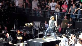 Bon Jovi - Last Man Standing Show Intro Rod Laver 10/12/10