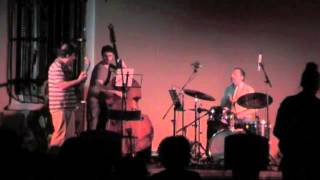 Nuits de Saint Germain des Prés  (Django Reinhardt) Cover