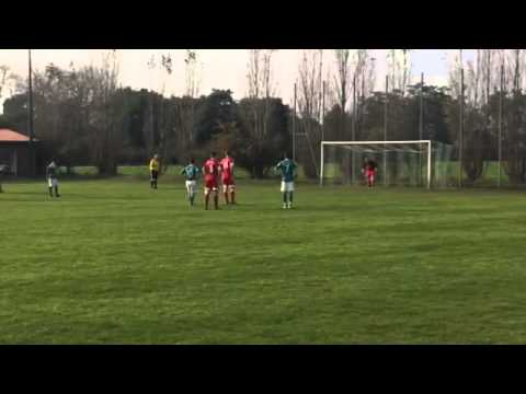 Elfmetertor gegen VfL Woltorf