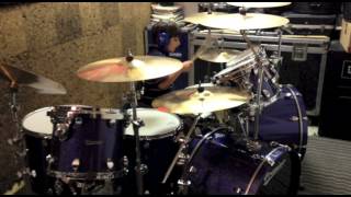 Video thumbnail for Little drummer, big double bass drum kit by jonathangolub