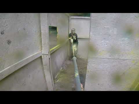 PAINTBALL FLAMETHROWER in action at SUPERGAME Video