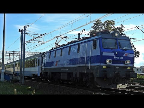 EP09-005 z IC 6502/3 Pomorzanin do Gdyni Głównej. +RP1