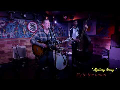 Mystery Gang - Fly to the moon