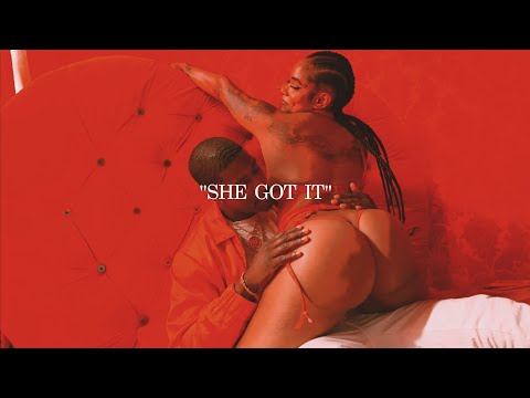 @e.mc1mvmnt  -  She Got It ( Prod. by Dnyc3, @MartyBlaze Jayare, Ricky) shot by @nikonkwame
