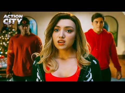 Cobra Kai Invades the LaRusso House | Cobra Kai (Mary Mouser, Peyton List)