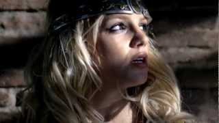 Pepsi Commercial HD - We Will Rock You (feat. Britney Spears, Beyonce, Pink &amp; Enrique Iglesias)