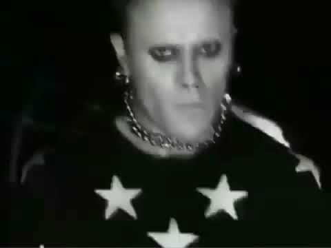 Musicless Musicvideo   THE PRODIGY   firestarter