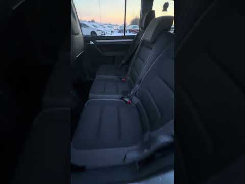 фото volkswagen touran i рестайлинг 0