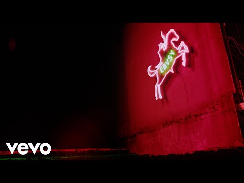 Christian Nodal, Neton Vega - EBVSY (Video Oficial)