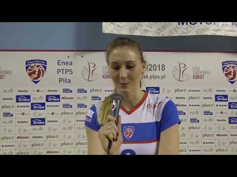 Anna Stencel, Dorota Wilk oraz Jacek Pasiński po meczu z KSZO Ostrowiec Świętokrzystki