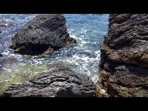 Enjoying the waves - Lumia 950 video test - no color correction HERCEG NOVI 2018