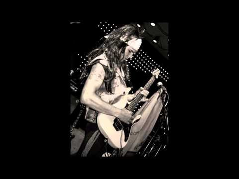 Pikker - Do You Wanna Dance