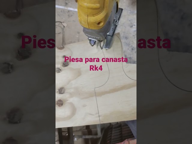 Vídeo relacionado con Olympia Cesta de pan en madera rústica 170x360x300mm