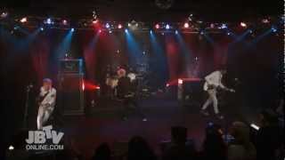 JBTV: Madina Lake performs &quot;Here I Stand&quot; Live