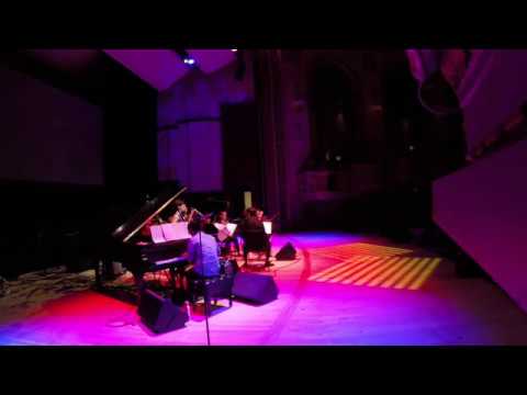 Fabian Almazan and Rhizome Live in Detroit: "Vida Absurda y Bella"