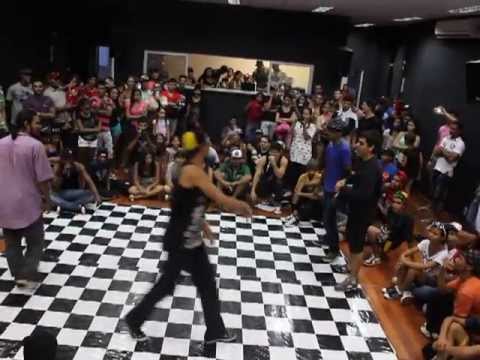 COLISÃO CREW(KOREANO E SALSICHA) VS MUTANT CREW(FABRÍCIO E LUCAS)