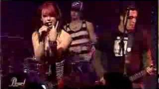 Skye Sweetnam - Boyhunter live@ MTV Canada (Polskie Napisy)