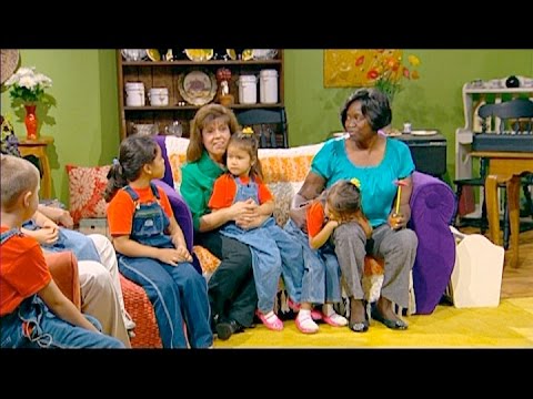 Tiny Tots for Jesus #132 - "God Created Flowers”