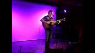 Ned Doheny Live in Berlin 2015: Guess who's looking for love again