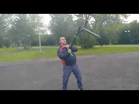 Ракс бози ед гири 😂 ароба ай куни 😂