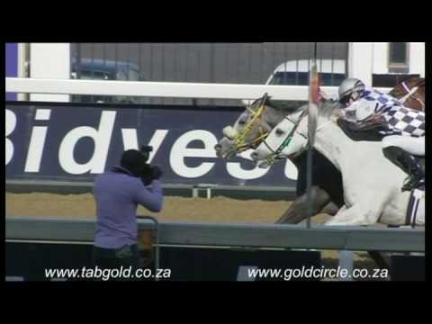 20160713 Greyville Race 5 won by PURPLE MOUNTAINS