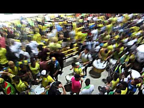 "Llego la rebe" Barra: Rebelión Auriverde Norte &bull; Club: Real Cartagena