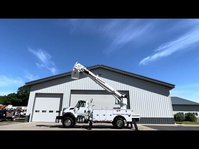 2017 International 7300 4x4 47' Digger Derrick Truck - Image 13 2017 International 7300 4x4 47' Digger Derrick Truck - Image 13