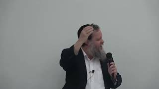 קומי אורי - דרכה של גאולת ישראל - שיחה ליום העצמאות תשפ"ה | הרב אהרן פרידמן, ראש הישיבה (ישיבת כרם ביבנה) - התמונה מוצגת ישירות מתוך אתר האינטרנט יוטיוב. זכויות היוצרים בתמונה שייכות ליוצרה. קישור קרדיט למקור התוכן נמצא בתוך דף הסרטון