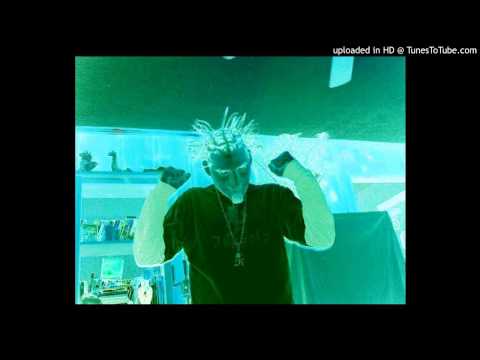 Bizzle Blanco Feat. Jesslyn-Close my eyes