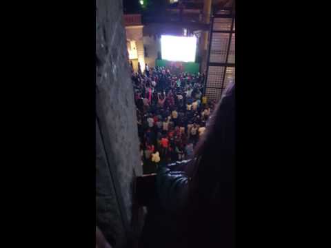 grande festa no fórum de aveiro com a vitória de PORTUGAL(os 11 milhões) frente á croácia em Aveiro.