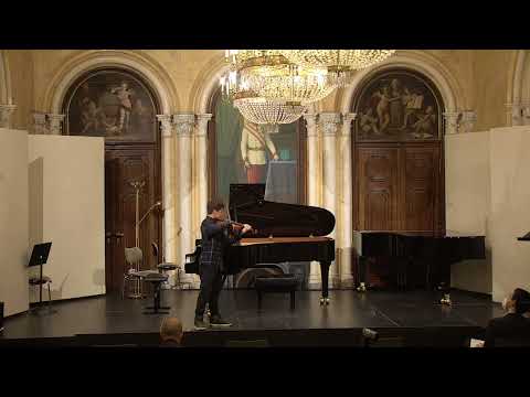 LEONARDO IANNUCCELLI (12) / J.S. Bach Violin Partita n.3