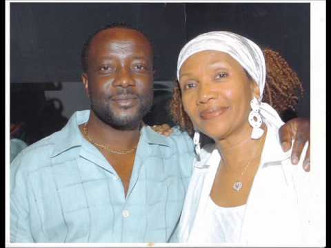 Dj Smooth  - Juggling Reggae Old School To Newer