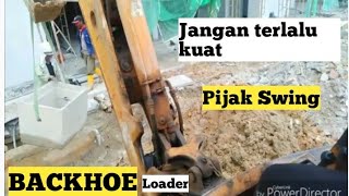 Backhoe loader Case K Gantung Manhole..😁