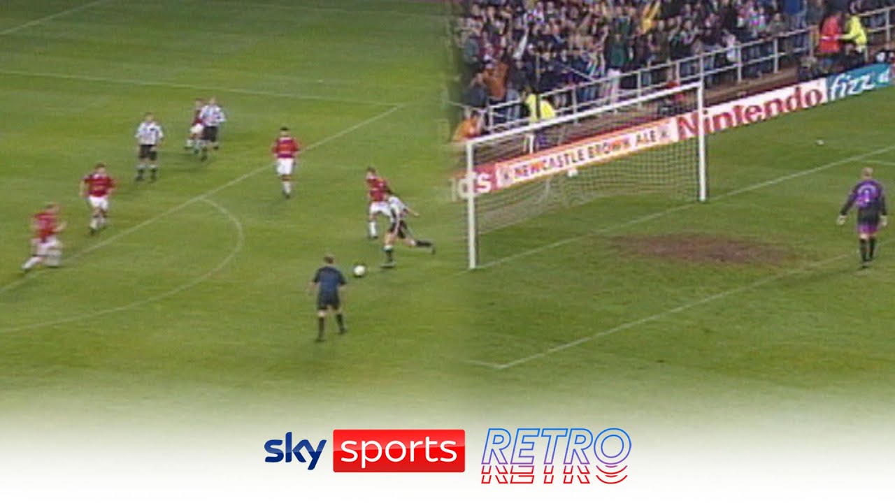 Philippe Albert chips Peter Schmeichel - YouTube