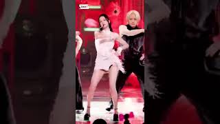 Download lagu jisoo 'flower' solo fancam inkigayo mp3