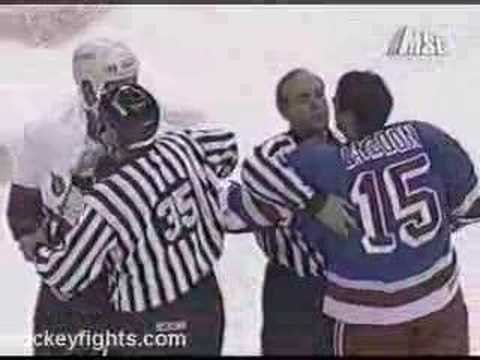 Darren Langdon vs Dennis Vial