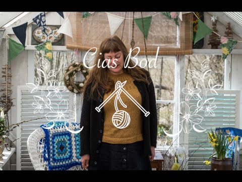 Pod 118 - Golden or just another yellow? #knittingpodcast