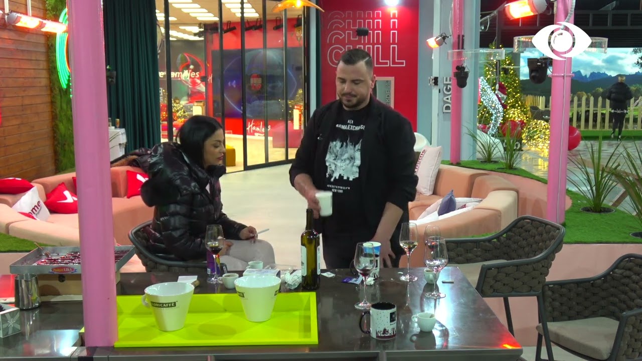 Nuk ka nevojë të ngresh zërin/Sqarohen Mikela dhe Ronaldo