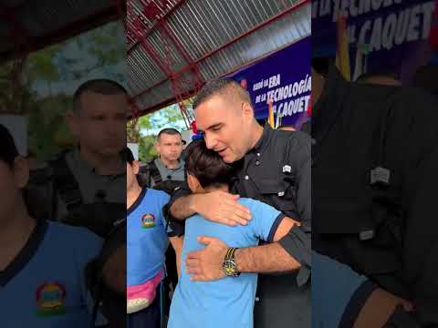 Más tecnología, más oportunidades: gobernador impulsa la transformación educativa en Caquetá