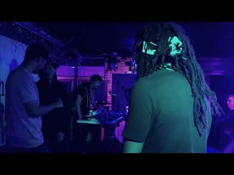 Aoi end-show cypher, Skech185, Slums, MCEleven, Akai Solo, Jakprogresso, Buttress, Lungs, Googi3...