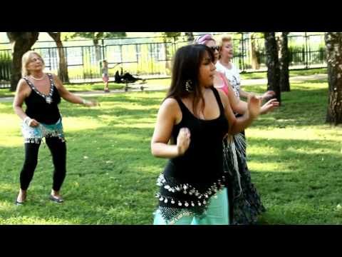 Hastánc a parkban - Baranyai Beáta