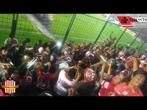 "Percusión y vientos de La Banda del Camión.ðŸ‡¦ðŸ‡¹" Barra: La Banda del Camion &bull; Club: San Martín de Tucumán