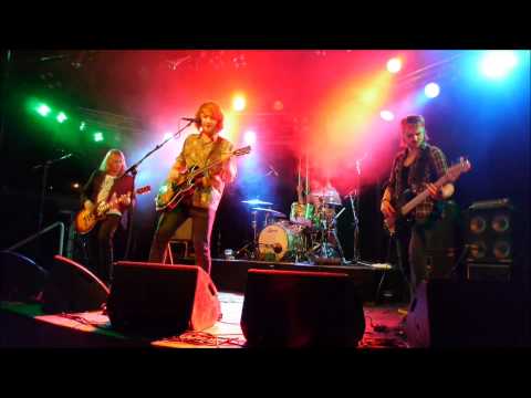 Elephants From Neptune - Desert (Live • Klubi • Tampere • Finland)