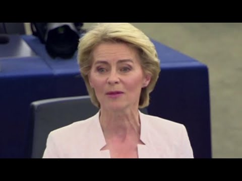 Ue, la neoeletta presidente della Commissione von der Leyen: "Lavoriamo insieme in modo costruttivo"