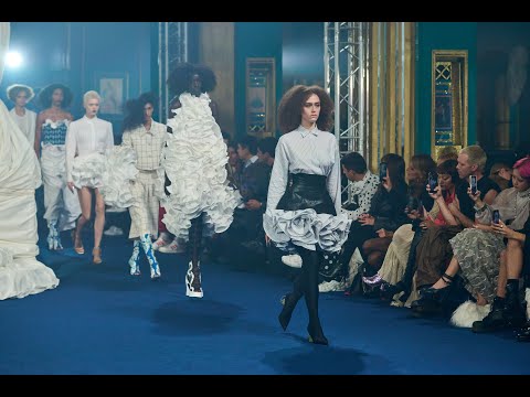 Rochas - Spring Summer 2023 - Fashion Show